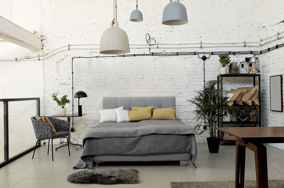 biała sypialnia w stylu industrialnym inspiracja